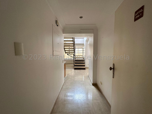 Imagen 2 de 26 de Apartamento En Venta En Campo Alegre