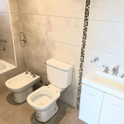 Imagen 5 de 8 de Departamento En Venta En Quilmes