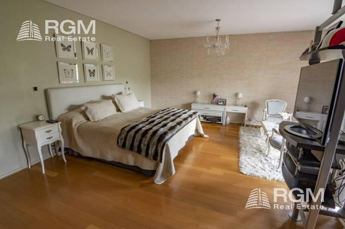 Imagen 15 de 30 de Exclusivo Triplex En Barrio Parque!