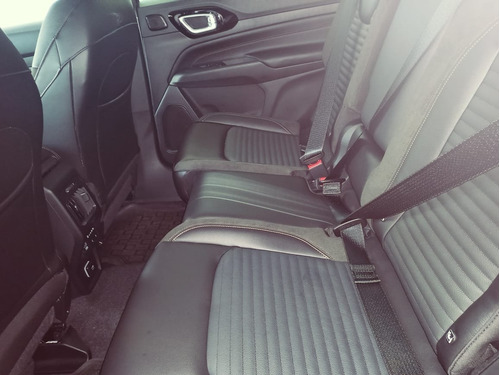 Imagen 24 de 25 de Commander Limited 1.3 Turbo 2022*