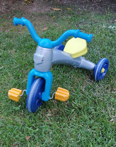 Imagen 1 de 10 de Triciclo De Paseo (crece Conmigo) Fisher Price Para Niños.