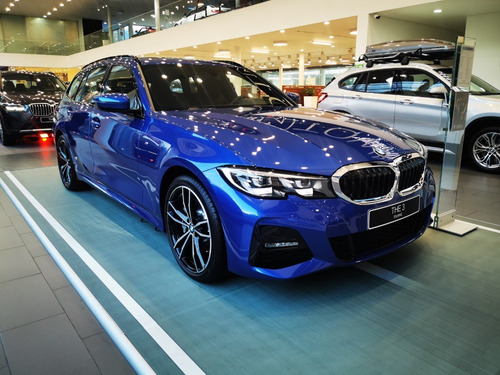 Imagen 2 de 7 de Bmw 330i Touring Edición M