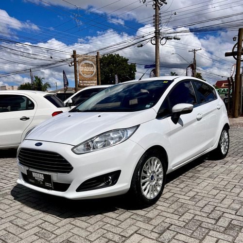 Ford Fiesta 1.6 16v Titanium Flex Powershift 5p