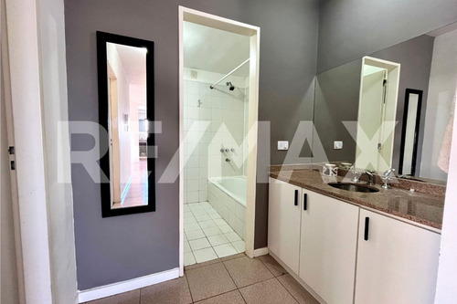 Dpto 2 Dorm. + Cochera Centro Nqn En Venta!