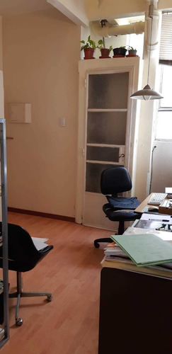 Imagen 9 de 14 de Venta Ideal Oficina, Excelente Ubicacion 4 Ambientes!