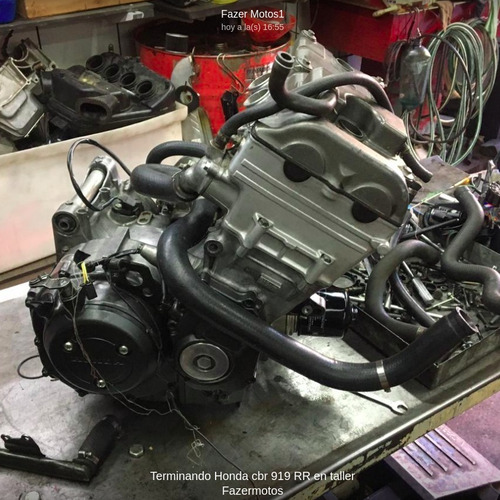 Imagen 12 de 17 de Honda Cbr 919rr