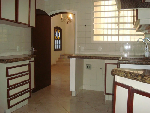 Casa Com 3 Dormitórios À Venda, 206 M² Por R$ 1.250.000,00 - Cambuí - Campinas/sp - Ca3916