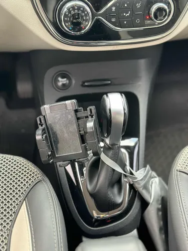 Renault Captur 2.0 Intens Automática