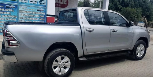 Toyota Hilux Sr 4x4 Turbo Diesel Año 2018