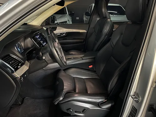 Volvo XC90 2.0 B6 Inscription Hibrido Blindaje 2