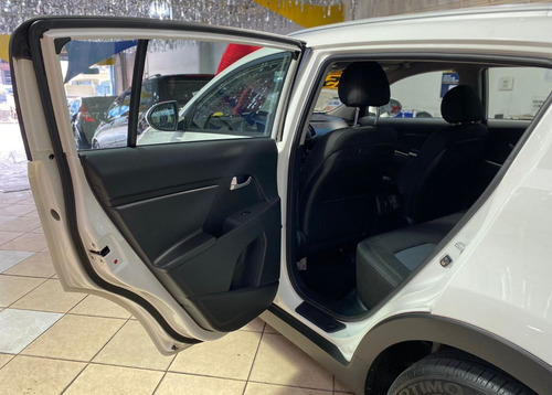 Imagem 14 de 15 de Kia Sportage 2015 2.0 Flex Lx Completa Automática Branca