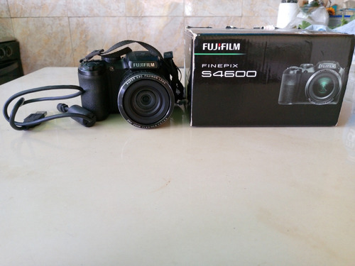 Imagen 2 de 6 de Camara Fujifilm Finepix S4600