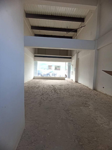 Imagen 3 de 8 de Local Comercial En Venta Chalet Country San Diego