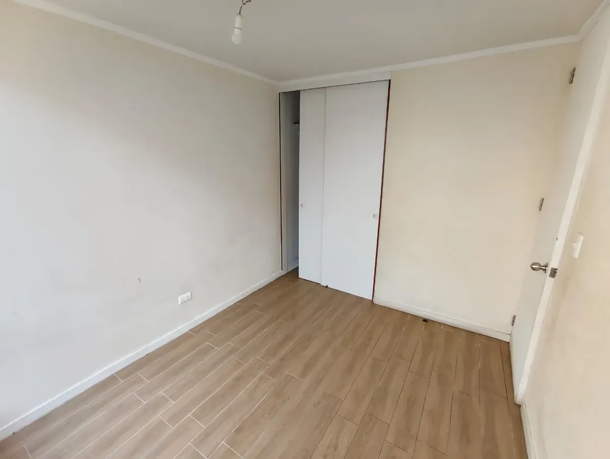 Imagen 4 de 5 de En Arriendo Departamento 1hab 1 Baño, Santiago