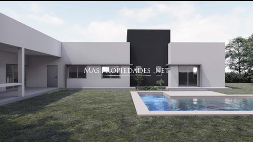 Imagen 1 de 4 de Casa En Construccion 4 Ambientes En Lote Interno En Santa Rita Canning