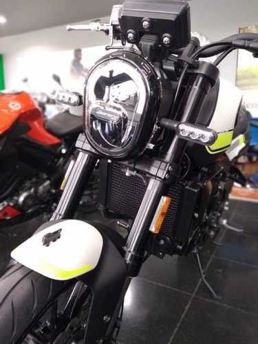 Imagen 18 de 18 de Benelli Leoncino 250 Abs Cafe Racer Agrobikes