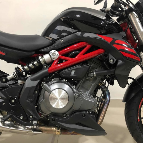 Imagen 4 de 16 de Benelli 302 S Naked Street Usada 2023 No Z 400 Créditos Dni