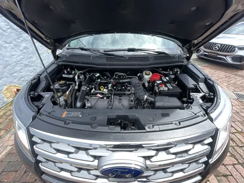Ford Explorer 2.3 Limited 4x4