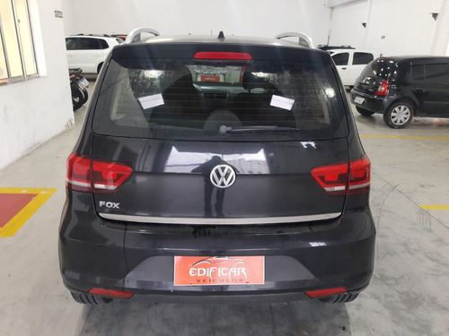 Imagem 4 de 10 de Volkswagen Fox 1.0 2016