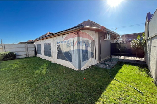Se Arrienda Excelente Casa En Parque San Valentin