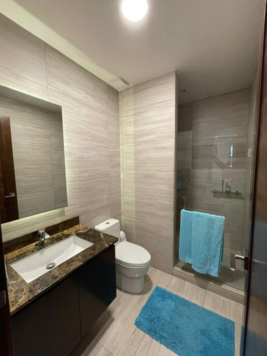 Imagen 12 de 25 de Lujoso Apartamento De 4 Habs En Venta En Zona 14