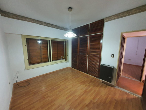Imagen 8 de 19 de Casa En Venta En José C Paz