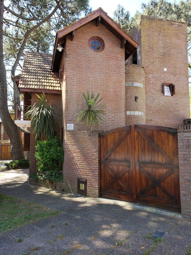Chalet En Venta En San Bernardo. Excelente Ubicación. Financiacion