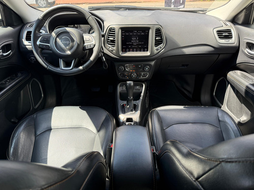 Jeep Compass Jeep Compass 2.0 Sport 4x2 (Aut) (Flex)