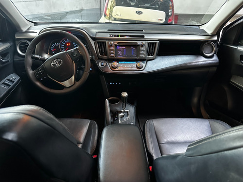 Imagen 4 de 15 de Toyota Rav-4 4x4 At