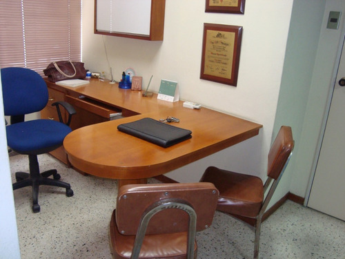 Imagen 2 de 11 de Se Vende Consultorio Medico Guatire Edo Miranda
