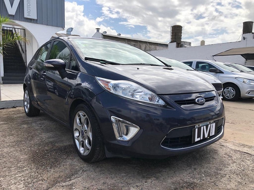 Imagen 1 de 25 de Ford Fiesta Kinetic Design Titanium 1.6 Año2013 - Liv Motors