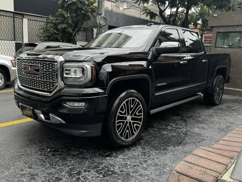 GMC Sierra 6.2 Denali Dvd At