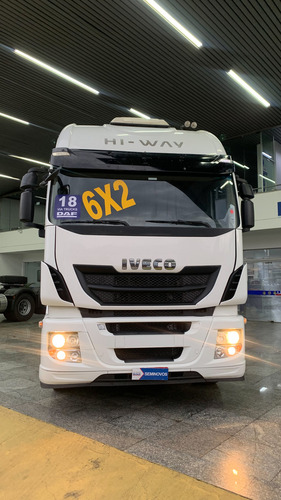 Caminhão Iveco Stralis Hi-road 600s44t 6x2