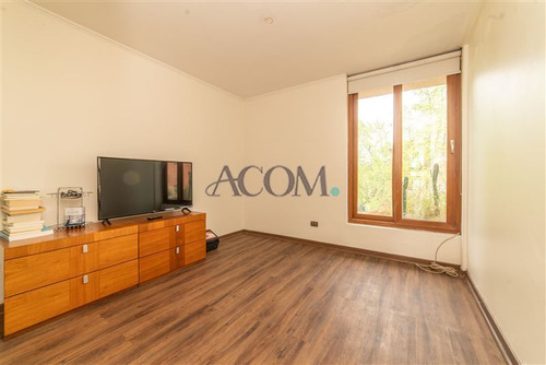 Departamento En Venta 3d En Vitacura, Costado Sport Frances