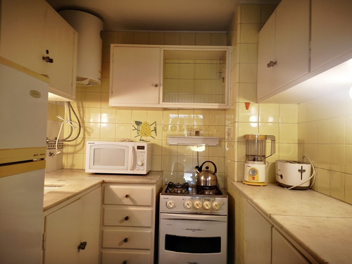 Apartamento En Venta Punta Del Este, Aidy Grill, Con Muy Lindo Entorno, Terraza Y Cochera, 2 Dormitorios, Bajas Expensas- Ref: 4216