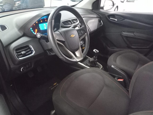 Imagem 9 de 13 de Chevrolet Onix 1.4 Ltz Spe/4 Flex Manual