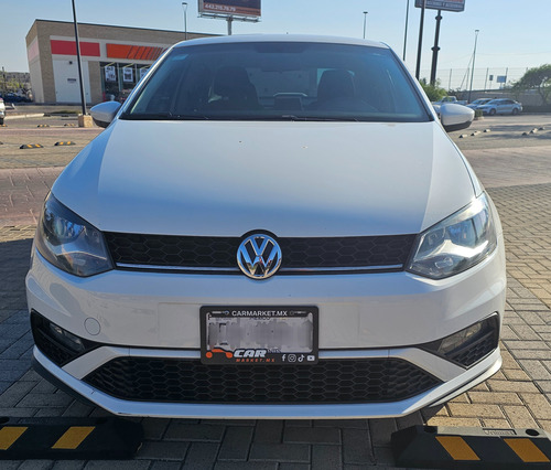 Volkswagen Vento 1.6 Confortline At