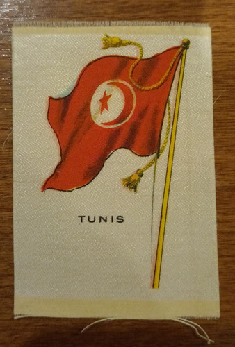Antigua Bandera Figurita De Tela Tunis