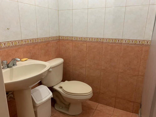 Imagen 4 de 14 de Se Vende Hermosa Casa En Urb Los Astros 04121460083
