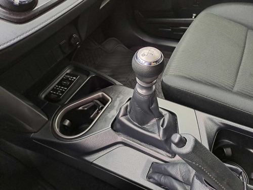 Imagen 13 de 13 de Toyota Rav4 2.0 Advantage Lujo Mt