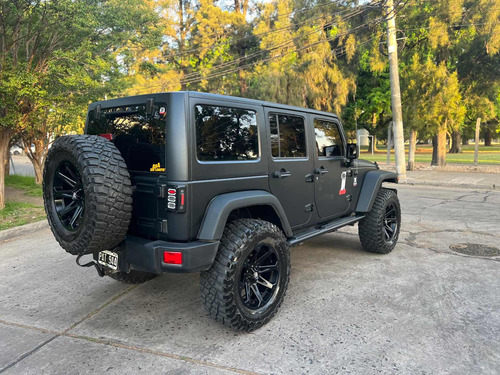 Imagen 6 de 20 de Jeep Wrangler 2015 3.6 Unlimited 284hp Mtx