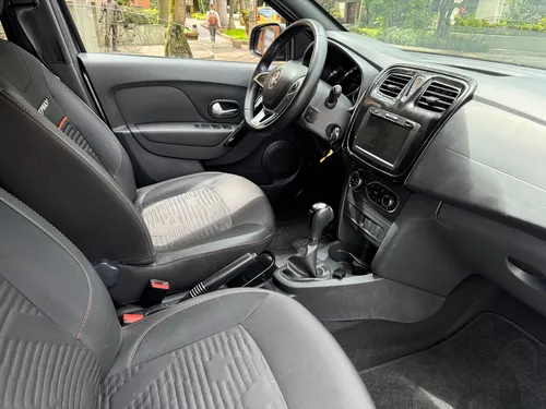 Renault Stepway 1.6 Intense Automática