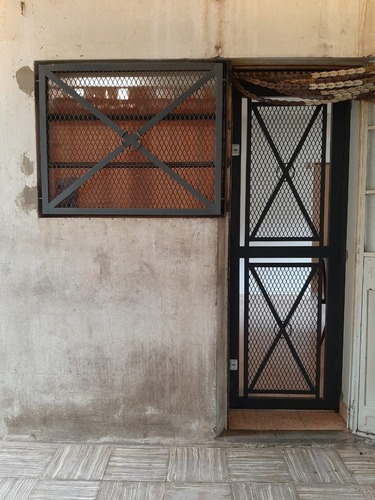 Venta Casa En San Vicente, Zona Centro