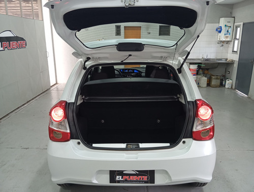 Toyota Etios 1.5 X 6mt My19