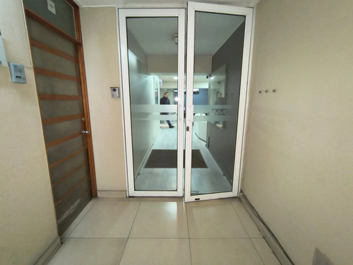 Se Vende Oficina Metro Alcántara Las Condes