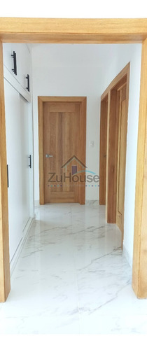 Imagen 10 de 21 de Apartamento En Alquiler En Piso 9 Torre De Urb. Thomén Awpa02
