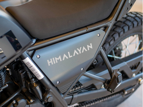 Royal Enfield Himalayan Granite Black Reserva
