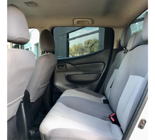 Mitsubishi L200 Triton 2.4 16V TURBO DIESEL GL CD 4X4 MANUAL