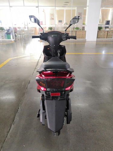 Moto Eléctrica Yadea - Modelo - Luna!