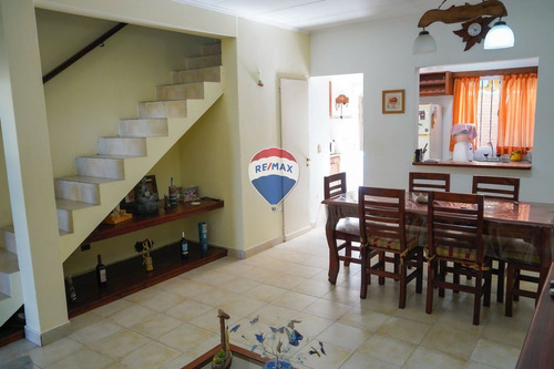 Duplex 3 Amb Barrio San Rafael Grand Bourg Apto Cr
